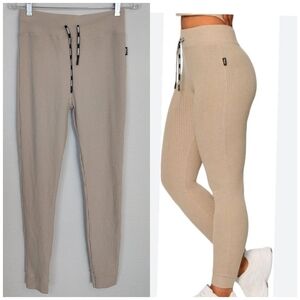 Stronger Cush Ribbed Leggings Jogger Pants Size Large NWT‎